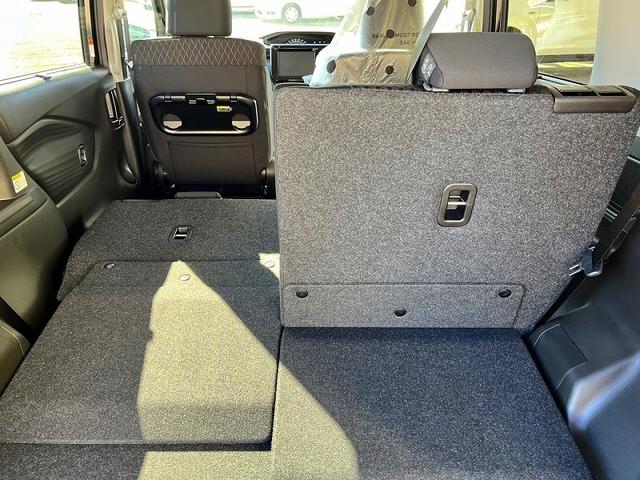 ソリオバンディット ハイブリッドMV 登録済未使用車 セーフティーサポート アイドリングストップ プッシュスタート キーフリー 両側自動ドア クルーズコントロール ヘッドアップディスプレイ LED(8枚目)