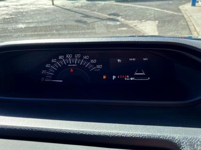 ソリオバンディット ハイブリッドMV 登録済未使用車 セーフティーサポート アイドリングストップ プッシュスタート キーフリー 両側自動ドア クルーズコントロール ヘッドアップディスプレイ LED(10枚目)