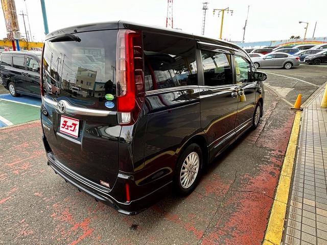 エスクァイア Ｇｉ　ブラックテーラード（5枚目）