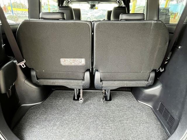 エスクァイア Ｇｉ　ブラックテーラード（7枚目）