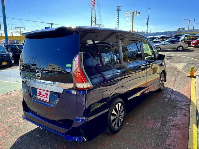 セレナ ハイウェイスター　ＶセレクションＩＩ　ワンオーナー　アイドリングストップ　エマージェンシーブレーキ　プロパイロット　純正ＳＤナビ　フルセグ　フリップダウンモニター　アラウンドビューモニター　両側自動ドア　クルコン　ＬＥＤ　ＥＴＣ　ドラレコ（5枚目）