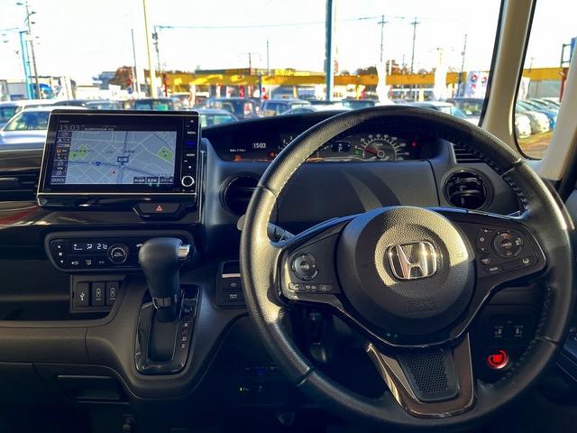 Ｎ－ＢＯＸ Ｌ・ターボ　ホンダセンシング　純正ＳＤナビ　フルセグ　バックカメラ　プッシュスタート　キーフリー　両側自動ドア　前席シートヒーター　クルーズコントロール　パドルシフト　前後ドラレコ　ＬＥＤ　ＥＴＣ（9枚目）