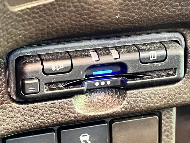 Ｎ－ＢＯＸ Ｌ・ターボ　ホンダセンシング　純正ＳＤナビ　フルセグ　バックカメラ　プッシュスタート　キーフリー　両側自動ドア　前席シートヒーター　クルーズコントロール　パドルシフト　前後ドラレコ　ＬＥＤ　ＥＴＣ（23枚目）