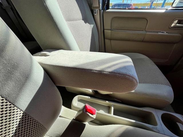 エブリイワゴン ＰＺターボスペシャル　ハイルーフ　社外ナビ　両側パワースライドドア　オートステップ　ＨＩＤ　キーレスエントリー　純正アルミホイール　走行３３０００ＫＭ（21枚目）