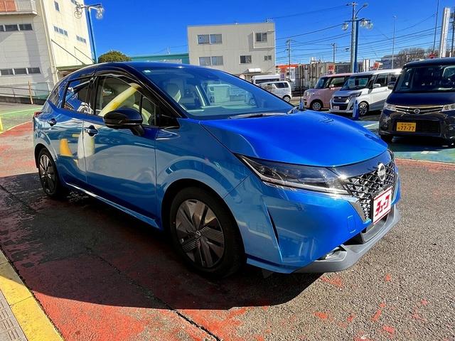 ノート Ｘ　ワンオーナー　プロパイロット　エマージェンシーブレーキ　純正メモリーナビ　フルセグ　アラウンドビュー　プッシュスタート　キーフリー　スマートルームミラー　クルーズコントロール　ＬＥＤ　ＥＴＣ２．０（2枚目）