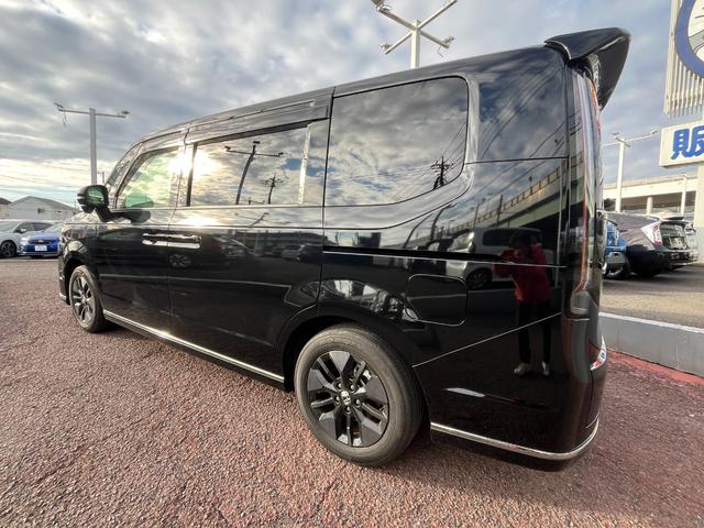 ステップワゴン スパーダ 純正ナビ フルセグTV バックカメラ ビルトインETC 両側パワースライドドア ステアリングリモコン クルーズコントロール 電動パーキングブレーキ ブレーキオートホールド ホンダセンシング(5枚目)