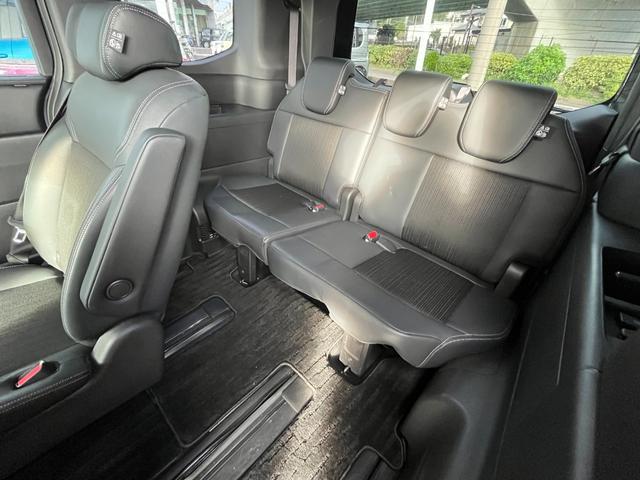 ステップワゴン スパーダ 純正ナビ フルセグTV バックカメラ ビルトインETC 両側パワースライドドア ステアリングリモコン クルーズコントロール 電動パーキングブレーキ ブレーキオートホールド ホンダセンシング(12枚目)