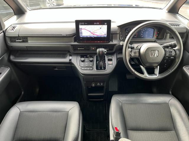 ステップワゴン スパーダ 純正ナビ フルセグTV バックカメラ ビルトインETC 両側パワースライドドア ステアリングリモコン クルーズコントロール 電動パーキングブレーキ ブレーキオートホールド ホンダセンシング(13枚目)