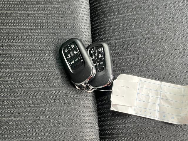 ステップワゴン スパーダ 純正ナビ フルセグTV バックカメラ ビルトインETC 両側パワースライドドア ステアリングリモコン クルーズコントロール 電動パーキングブレーキ ブレーキオートホールド ホンダセンシング(22枚目)