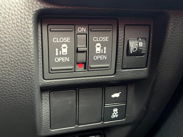 ステップワゴン スパーダ 純正ナビ フルセグTV バックカメラ ビルトインETC 両側パワースライドドア ステアリングリモコン クルーズコントロール 電動パーキングブレーキ ブレーキオートホールド ホンダセンシング(23枚目)