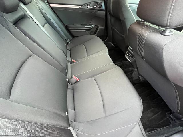 シビック ハッチバック ホンダセンシング 純正ナビ フルセグTV バックカメラ ホンダセンシング ビルトインETC ステアリングリモコン クルーズコントロール 無限アルミホイール 電動パーキングブレーキ ブレーキオートホールド(8枚目)