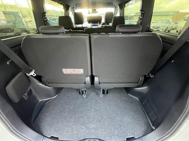 ヴォクシー ZS 煌II 純正ナビ フルセグTV トヨタセーフティーセンス 両側パワースライドドア ステアリングリモコン クルーズコントロール ビルトインETC2.0 純正アルミホイール モデリスタエアロ ドライブレコーダー(6枚目)