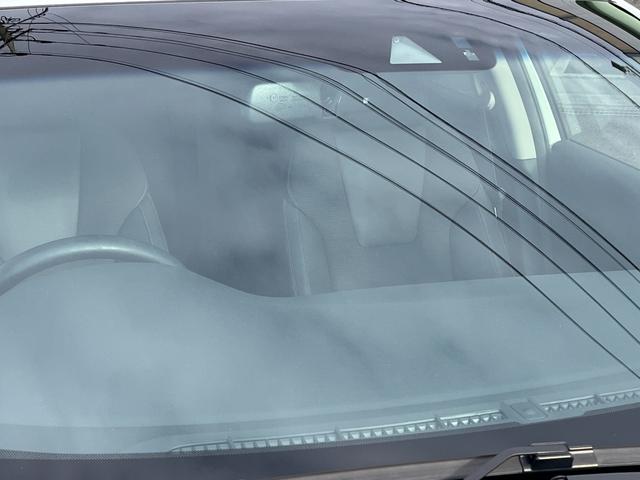 インサイト ＥＸ　純正ナビ　フルセグＴＶ　バックカメラ　ビルトインＥＴＣ２．０　ホンダセンシング　ステアリングリモコン　クルーズコントロール　電動パーキングブレーキ　ブレーキオートホールド　純正アルミホイール（30枚目）