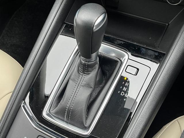 ＣＸ－５ ＸＤ　シルクベージュセレクション　純正ナビ　フルセグＴＶ　全方位カメラ　ステアリングリモコン　クルーズコントロール　ＥＴＣ　パワーシート　パワーバックドア　シートメモリー機能　電動パーキングブレーキ　ブレーキオートホールド（18枚目）