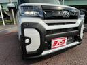 ファンクロスリミテッド　登録届出済未使用車　純正９インチディスプレイオーディオ　全方位カメラ　ビルトインＥＴＣ　両側パワースライドドア　ステアリングリモコン　クルーズコントロール　電動パーキングブレーキ　スマートアシスト（27枚目）