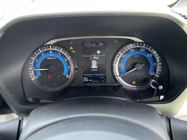 デリカミニ Ｇ　プレミアム　届出済み未使用車　ハーフレザーシート　ＬＥＤヘッドライト　ＬＥＤフォグランプ　ステアリングスイッチ　クルーズコントロール　電動パーキング　マイパイロット　両側パワースライドドア　アラウンドビューモニタ（4枚目）