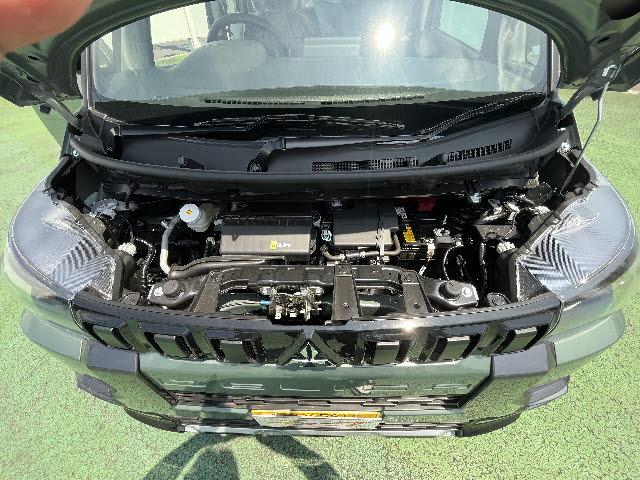 デリカミニ Ｇ　プレミアム　届出済み未使用車　ハーフレザーシート　ＬＥＤヘッドライト　ＬＥＤフォグランプ　ステアリングスイッチ　クルーズコントロール　電動パーキング　マイパイロット　両側パワースライドドア　アラウンドビューモニタ（28枚目）