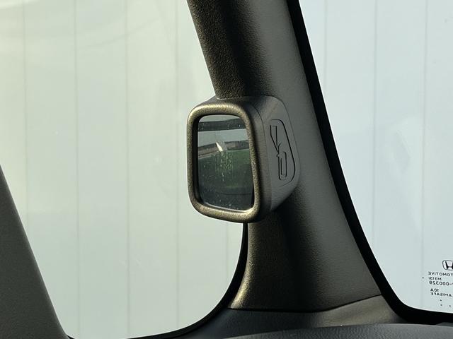 Ｎ－ＢＯＸ ベースグレード　届出済み未使用車　両側パワースライドドア　オートリトラミラー　ＬＥＤヘッドライト　バックカメラ　ステアリングスイッチ　クルーズコントロール　キーフリー　プッシュスタート　電動パーキング（9枚目）