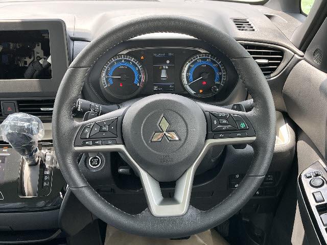 デリカミニ Ｔ　プレミアム　届出済み未使用車　ハーフレザーシート　ＬＥＤヘッドライト　ＬＥＤフォグランプ　ステアリングスイッチ　クルーズコントロール　電動パーキング　マイパイロット　両側パワースライドドア　アラウンドビューモニタ（15枚目）