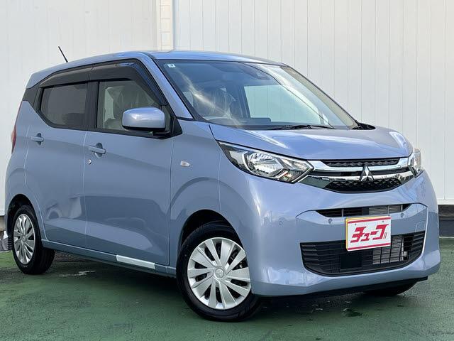 ｅＫワゴン Ｍ　届出済み未使用車　フロアマット　エクシードバイザー　バックカメラ　ステアリングスイッチ（2枚目）