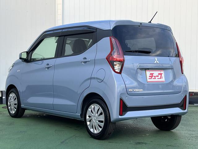 ｅＫワゴン Ｍ　届出済み未使用車　フロアマット　エクシードバイザー　バックカメラ　ステアリングスイッチ（6枚目）