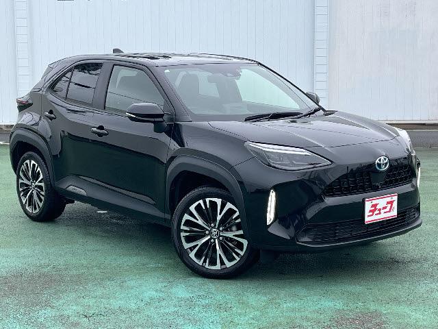 ヤリスクロス ハイブリッドＺ　トヨタセーフティセンス　ディスプレイモニター　パノラミックビューモニター　クルーズコントロール　ステアリングヒーター　シートヒーター　プッシュスタート　キーフリー　パワーバックドア　ビルトインＥＴＣ（2枚目）