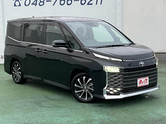 ヴォクシー S-Z トヨタセーフティセンス 両側パワースライドドア クルーズコントロール LEDライト メーカーナビ フルセグTV パノラマビューモニター フリップダウンモニター プッシュスタート キーフリー ETC20(2枚目)