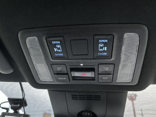 ヴォクシー S-Z トヨタセーフティセンス 両側パワースライドドア クルーズコントロール LEDライト メーカーナビ フルセグTV パノラマビューモニター フリップダウンモニター プッシュスタート キーフリー ETC20(24枚目)