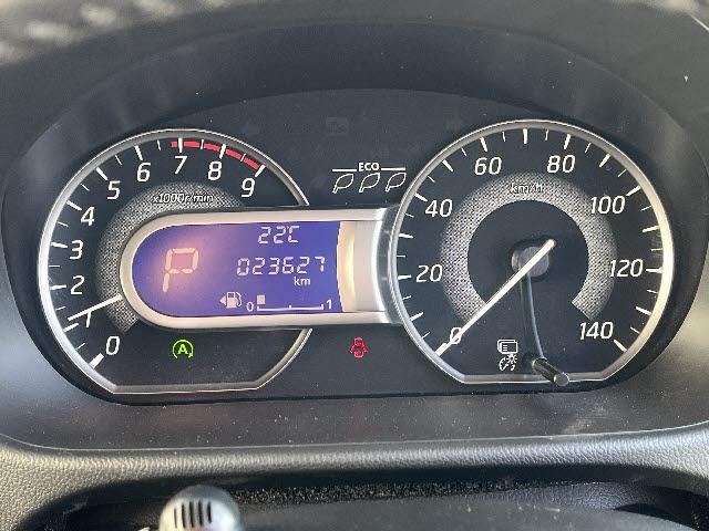 デイズルークス ハイウェイスター　Ｘ　Ｖセレクション　キセノンライト　フォグランプ　ＳＤナビ　フルセグＴＶ　アラウンドビューモニター　エマージェンシーブレーキ　両側パワースライドドア　アイドリングストップ　ステアリングスイッチ　インテリキー　ＥＴＣ（4枚目）