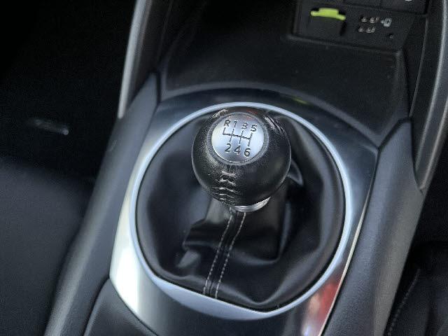 ロードスター Sスペシャルパッケージ 6速MT スマートシティーブレーキ BSM パーキングセンサー SDナビ フルセグTV バックカメラ LEDヘッドライト ETC 左右シートヒーター キーフリー プッシュスタート(16枚目)