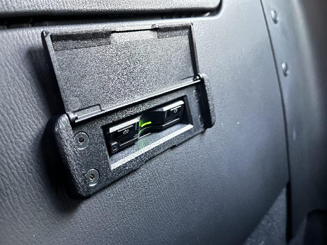 ロードスター Sスペシャルパッケージ 6速MT スマートシティーブレーキ BSM パーキングセンサー SDナビ フルセグTV バックカメラ LEDヘッドライト ETC 左右シートヒーター キーフリー プッシュスタート(19枚目)