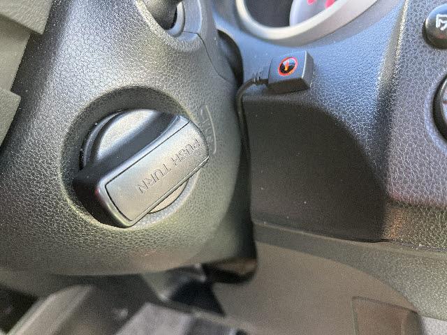 フィットハイブリッド ナビプレミアムセレクション　ＨＤＤインターナビ　ワンセグＴＶ　バックカメラ　ステアリングスイッチ　パドルシフト　ステアリングスイッチ　パドルシフト　ビルトインＥＴＣ　クルーズコントロール　ＨＩＤライト　スマートキー　前後ドラレコ（22枚目）