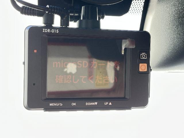 当店は、自社以外に第３機関ＧＯＯ鑑定導入店です。安心してお車選びができます。