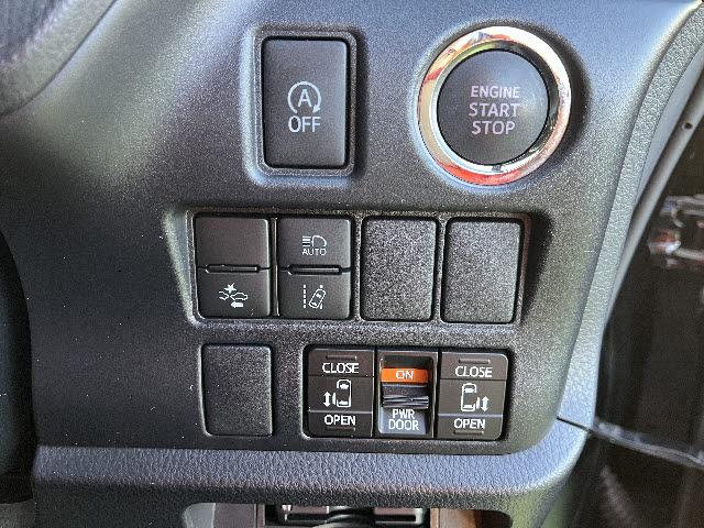 お客様にとって最高の一台を見つける為のお手伝いをさせて頂きます。金額面のみならず装備面など、些細な事でも気になるところはお気軽にご相談下さい。