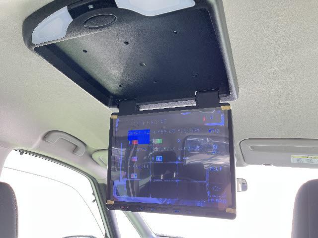 セレナ ｅ－パワー　ハイウェイスターＶ　セーフティパックＢ　ＳＤナビ　フルセグＴＶ　ステアリングスイッチ　フリップダウンモニター　アラウンドビューモニター　両側パワースライドドア　ハイズフリーパワスラ　プロパイロット　電動パーキング（22枚目）