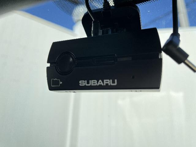 フォレスター ２．０ＸＴ　アイサイト　アドバンスドセイフティパッケージ　メモリーナビ　フルセグＴＶ　バックカメラ　ステアリングスイッチ　キーフリー　プッシュスタート　ＬＥＤヘッドライト　左右シートヒーター　ＳＴｉスポイラー　パドルシフト（12枚目）