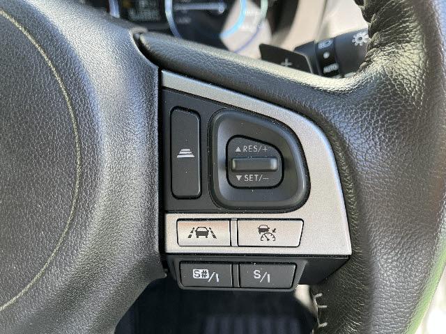 フォレスター ２．０ＸＴ　アイサイト　アドバンスドセイフティパッケージ　メモリーナビ　フルセグＴＶ　バックカメラ　ステアリングスイッチ　キーフリー　プッシュスタート　ＬＥＤヘッドライト　左右シートヒーター　ＳＴｉスポイラー　パドルシフト（23枚目）