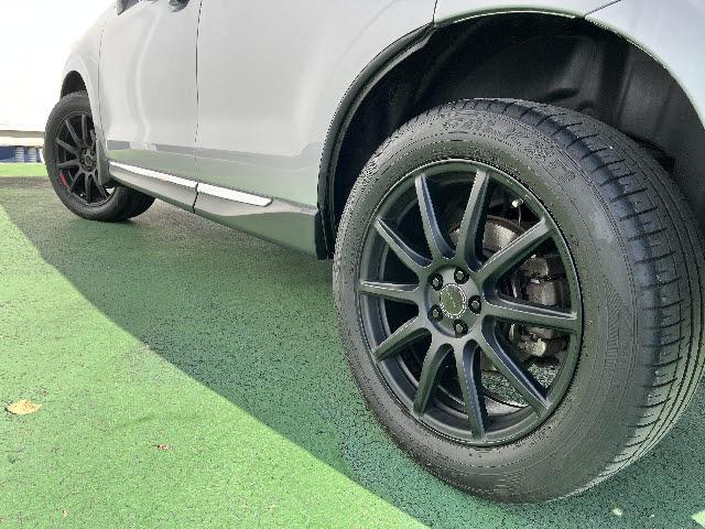 フォレスター ２．０ＸＴ　アイサイト　アドバンスドセイフティパッケージ　メモリーナビ　フルセグＴＶ　バックカメラ　ステアリングスイッチ　キーフリー　プッシュスタート　ＬＥＤヘッドライト　左右シートヒーター　ＳＴｉスポイラー　パドルシフト（24枚目）