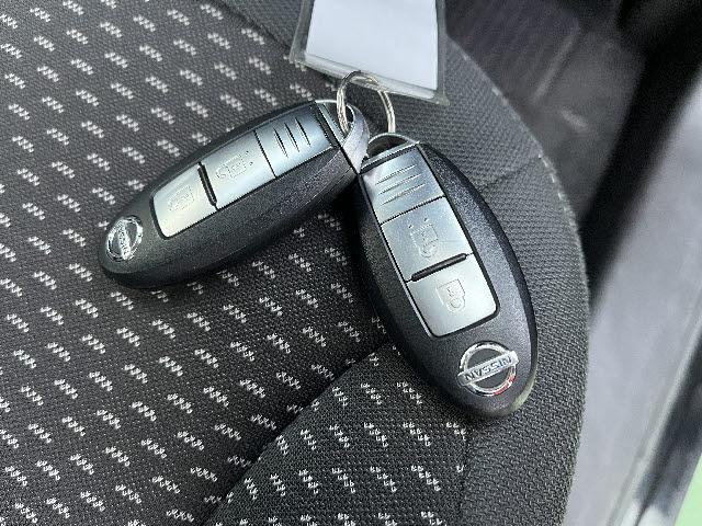 デュアリス ２０Ｇ　メモリーナビ　フルセグＴＶ　バックカメラ　ＥＴＣ　社外１７ｉｎＡＷ　キセノンライト（26枚目）