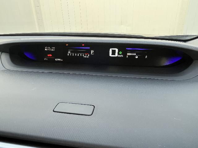 ステップワゴンスパーダ スパーダ ホンダセンシング 9インチメモリーナビ フルセグTV バックカメラ ステアリングスイッチ クルーズコントロール フリップダウンモニター 両側パワースライドドア ビルトインETC2.0 パドルシフト ワンオーナー(4枚目)