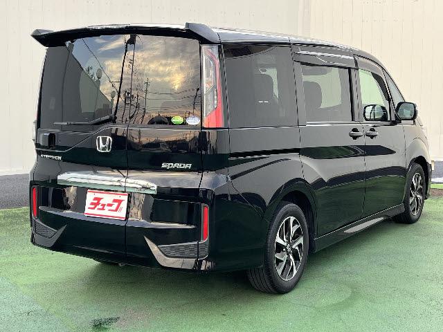 ステップワゴンスパーダ スパーダ ホンダセンシング 9インチメモリーナビ フルセグTV バックカメラ ステアリングスイッチ クルーズコントロール フリップダウンモニター 両側パワースライドドア ビルトインETC2.0 パドルシフト ワンオーナー(5枚目)
