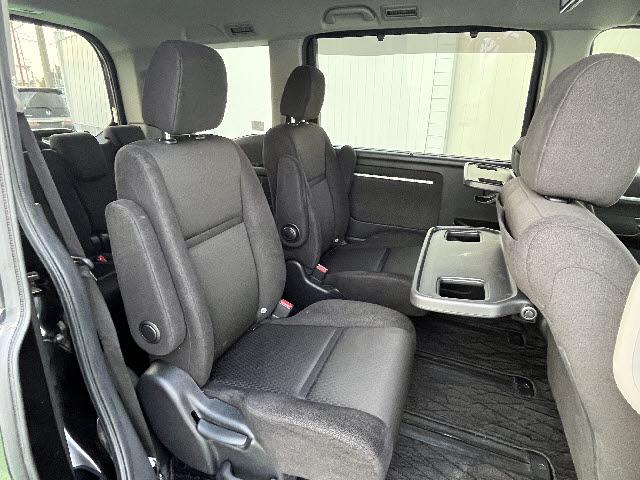 ステップワゴンスパーダ スパーダ ホンダセンシング 9インチメモリーナビ フルセグTV バックカメラ ステアリングスイッチ クルーズコントロール フリップダウンモニター 両側パワースライドドア ビルトインETC2.0 パドルシフト ワンオーナー(8枚目)