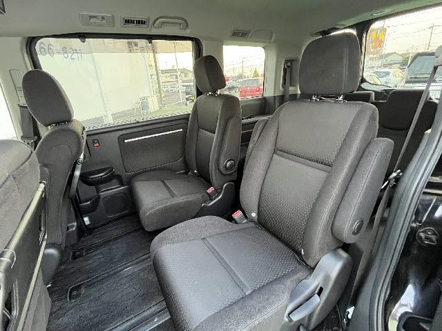 ステップワゴンスパーダ スパーダ ホンダセンシング 9インチメモリーナビ フルセグTV バックカメラ ステアリングスイッチ クルーズコントロール フリップダウンモニター 両側パワースライドドア ビルトインETC2.0 パドルシフト ワンオーナー(13枚目)