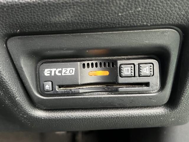 ステップワゴンスパーダ スパーダ ホンダセンシング 9インチメモリーナビ フルセグTV バックカメラ ステアリングスイッチ クルーズコントロール フリップダウンモニター 両側パワースライドドア ビルトインETC2.0 パドルシフト ワンオーナー(19枚目)