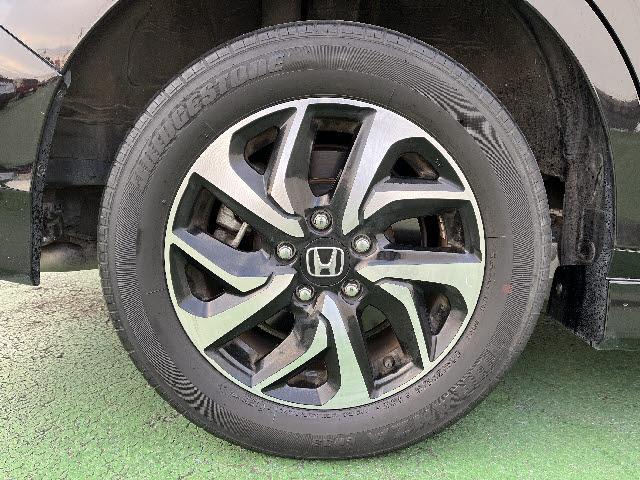 ステップワゴンスパーダ スパーダ ホンダセンシング 9インチメモリーナビ フルセグTV バックカメラ ステアリングスイッチ クルーズコントロール フリップダウンモニター 両側パワースライドドア ビルトインETC2.0 パドルシフト ワンオーナー(27枚目)