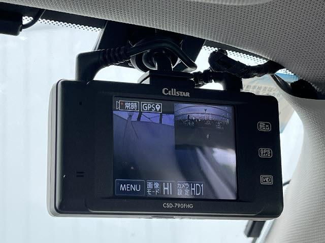 レガシィツーリングワゴン ２．５ｉアイサイト　メモリーナビ　フルセグＴＶ　前後ドライブレコーダー　レーダークルーズコントロール　パドルシフト　ＨＩＤライト　パワーシート　バックカメラ　電動パーキング（12枚目）