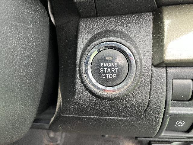 レガシィツーリングワゴン ２．５ｉアイサイト　メモリーナビ　フルセグＴＶ　前後ドライブレコーダー　レーダークルーズコントロール　パドルシフト　ＨＩＤライト　パワーシート　バックカメラ　電動パーキング（23枚目）