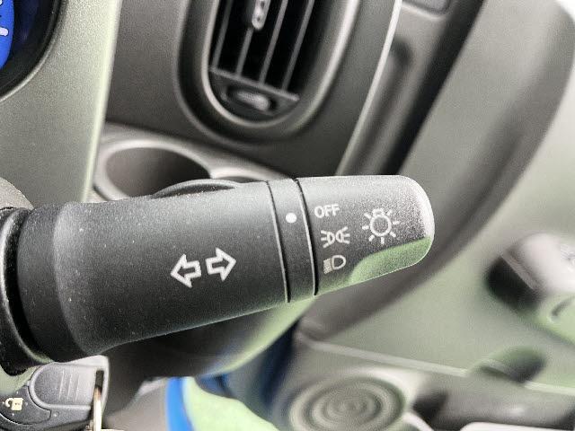 キューブ １５Ｘ　ＨＤＤナビ　ワンセグＴＶ　ＥＴＣ　キーレスエントリー　社外アルミホイール（21枚目）