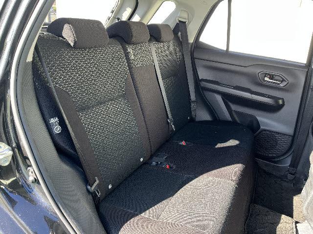 ライズ Ｚ　ＳＤナビ　フルセグＴＶ　バックカメラ　アクティブクルーズコントロール　ＬＥＤヘッドライト　ＬＥＤフォグランプ　ＥＴＣ２．０　パーキングセンサー　アイドリングストップ　スマートアシスト　プッシュスタート（8枚目）