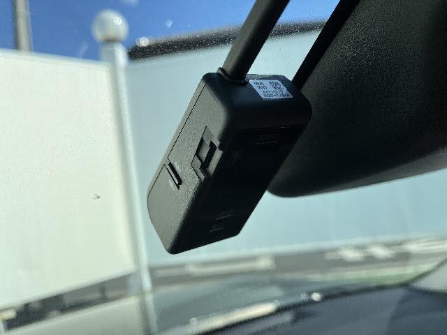 ライズ Ｚ　ＳＤナビ　フルセグＴＶ　バックカメラ　アクティブクルーズコントロール　ＬＥＤヘッドライト　ＬＥＤフォグランプ　ＥＴＣ２．０　パーキングセンサー　アイドリングストップ　スマートアシスト　プッシュスタート（12枚目）